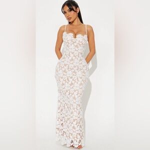 Elegant White Lace Dress